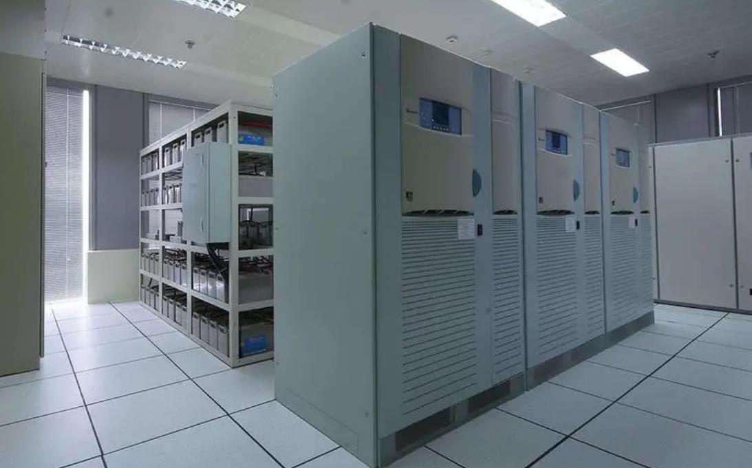 万州UPS 电源的分类