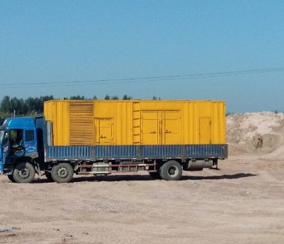 万州海拔3000m以上地区的变压器外绝缘距离应如何确定？